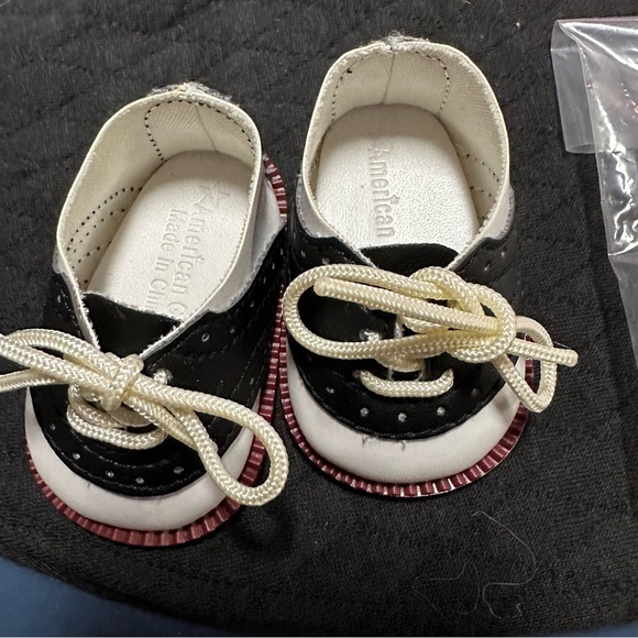 American Girl | Maryellen Larkin Poodle skirt full outfit - Picture 2 of 9